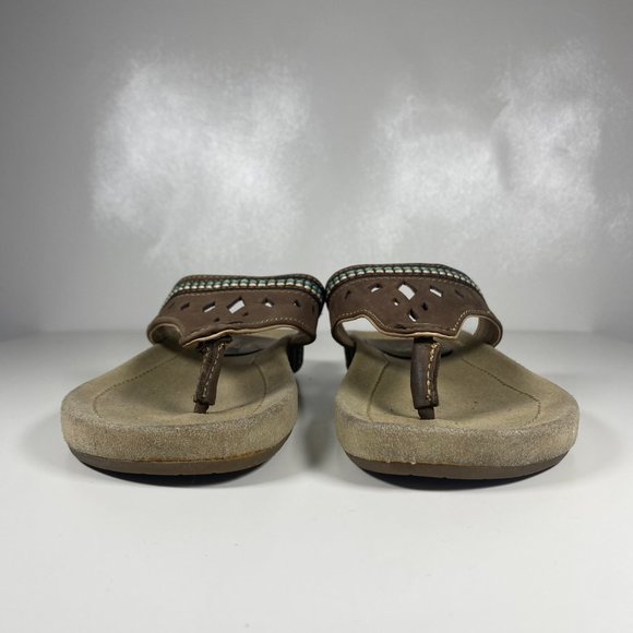 Margaritaville Women Sandals Flip Flops Diamond Cove Suede Brown Sz 6 - Picture 2 of 15